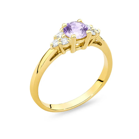 Gold 14k(585) ring with 0,50ct amethyst with 6 diamonds. Perfect for a gift.