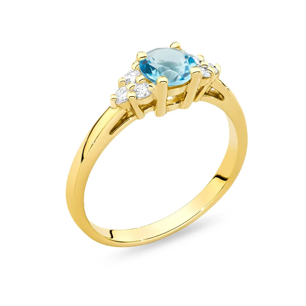Gold 14k(585) ring with 0,50ct topaz with 6 diamonds. Perfect for a gift.