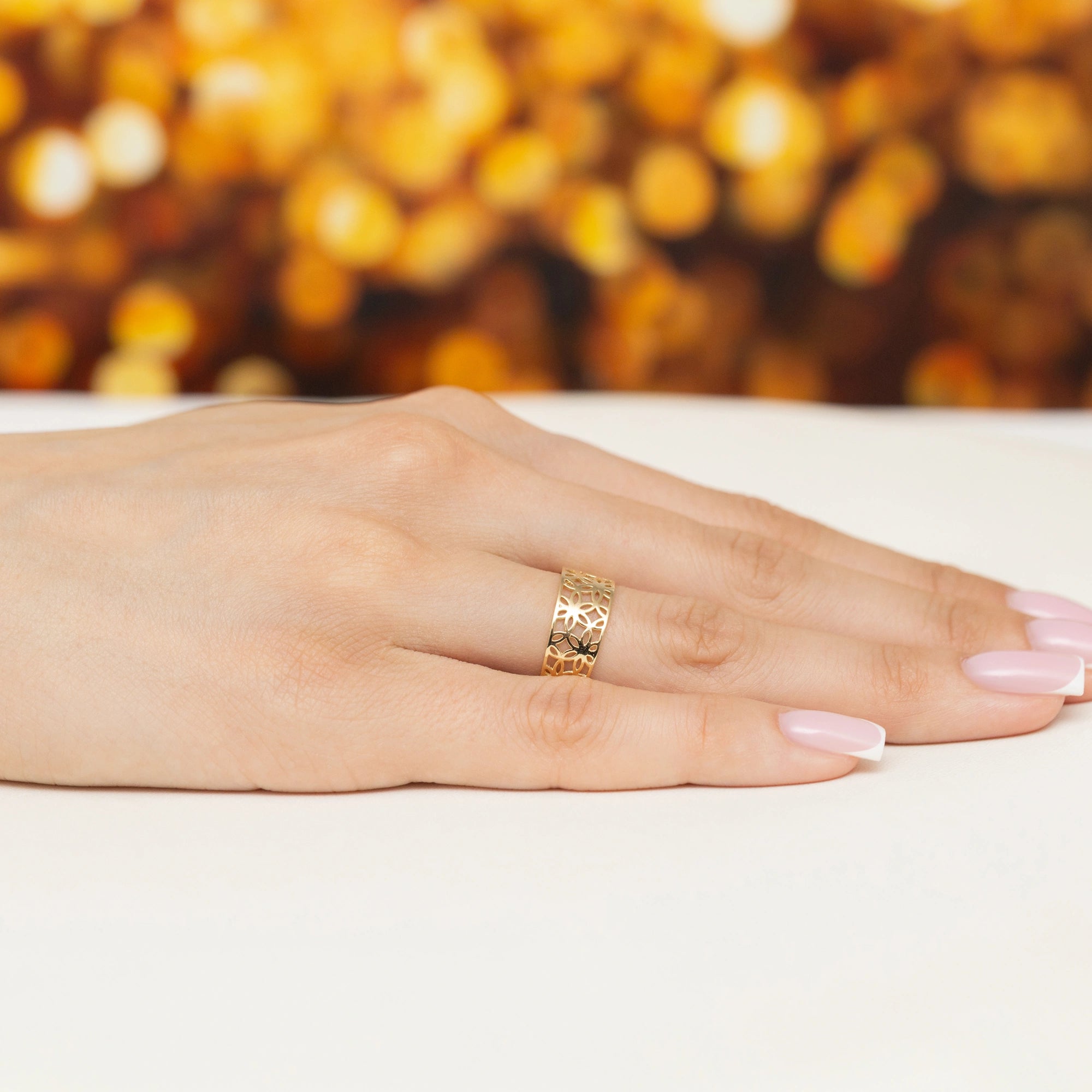 14k Gold (585) Openwork Flower Ring | Delicate Romantic Jewelry