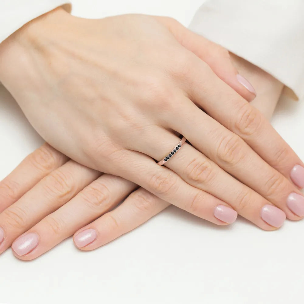 14K(585) rose gold ring with 0.102ct black diamonds, bold and elegant sparkle