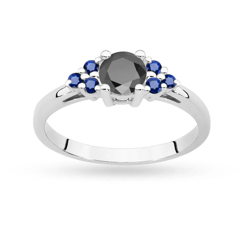 Prsten z bílého zlata 14k (585) s černým diamantem 0,50 ct a 6 safíry. Perfektní jako dárek.