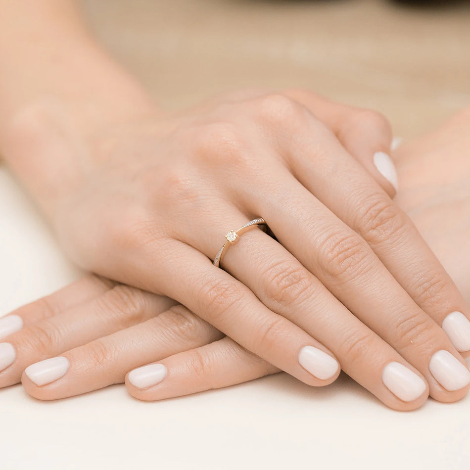 14K (585) Gold Ring | 0.02ct Diamonds | GREMARI Jewelry