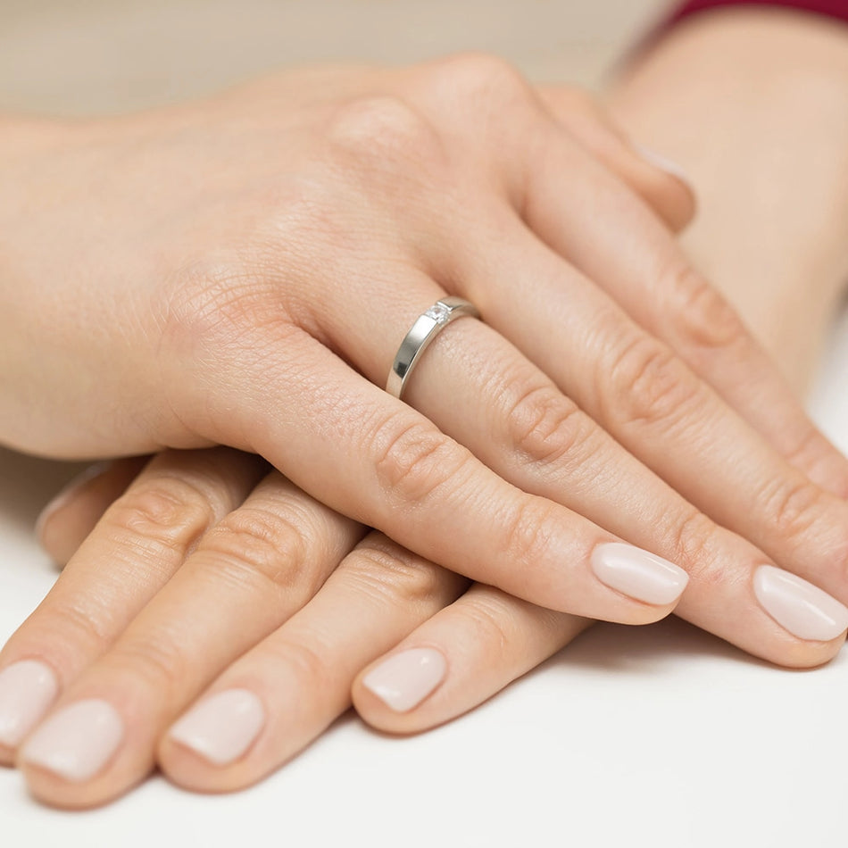 14k (585) White Gold Rings | 0.12ct Diamond | GREMARI Jewelry
