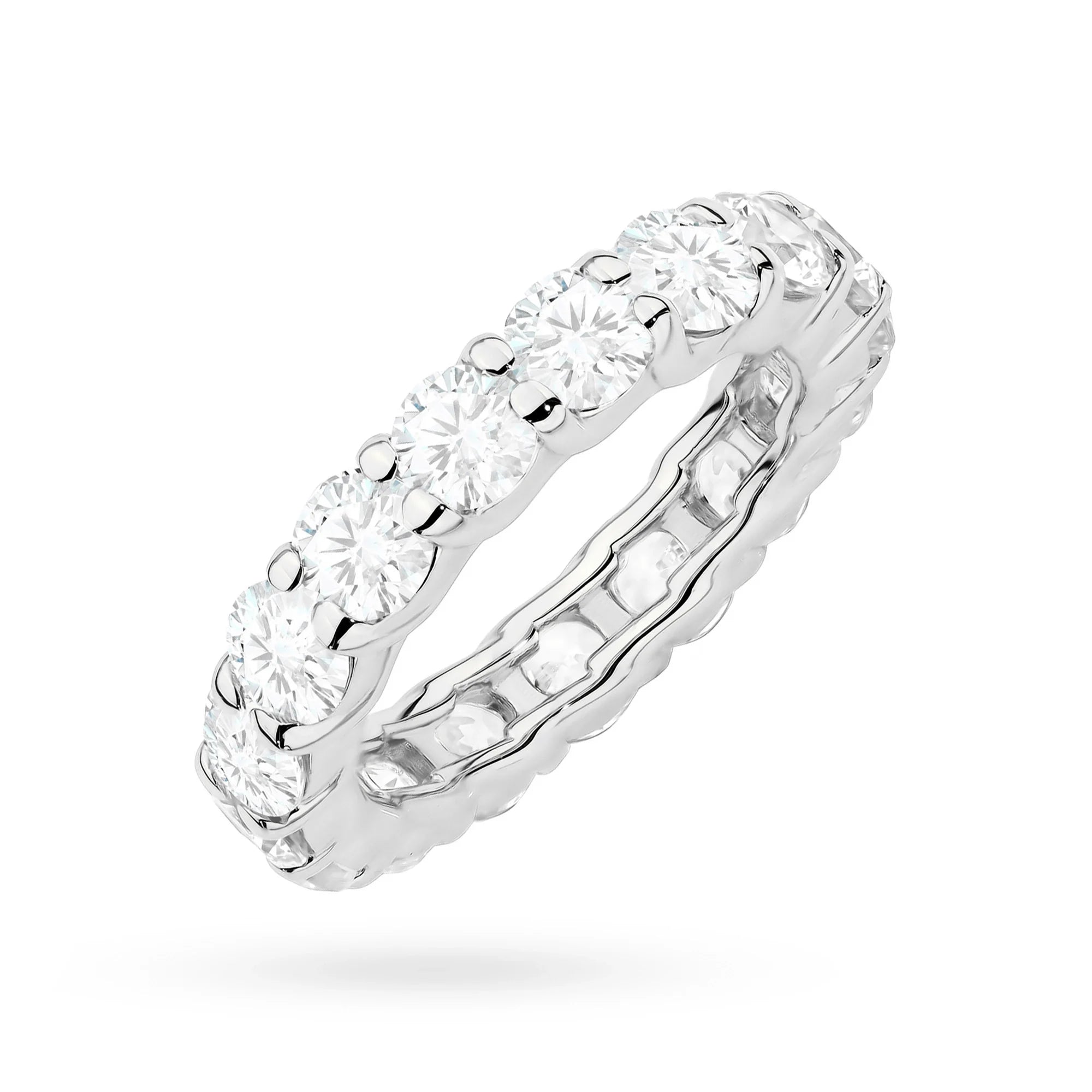 White Gold 14k(585) ring with 0,20ct diamonds. Perfect for a gift.
