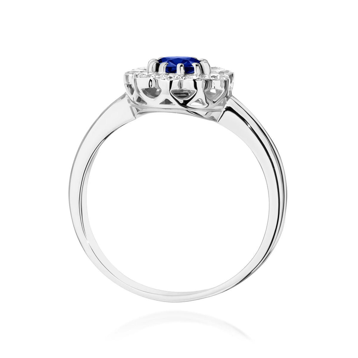 14k (585) White Gold Ring | 0.50ct Sapphire and 0.30ct Diamonds | GREMARI Jewelry
