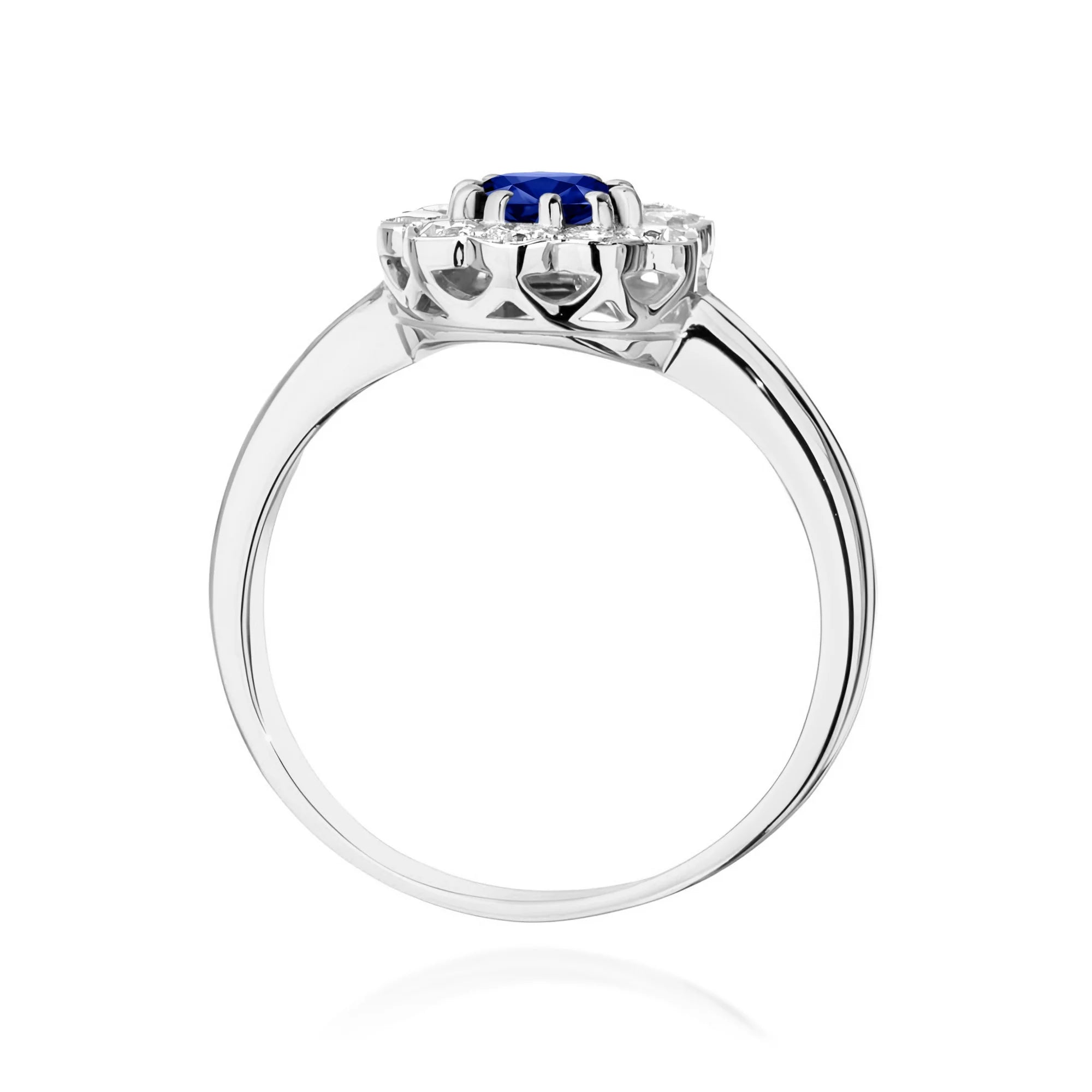 14k (585) White Gold Ring | 0.50ct Sapphire and 0.30ct Diamonds | GREMARI Jewelry
