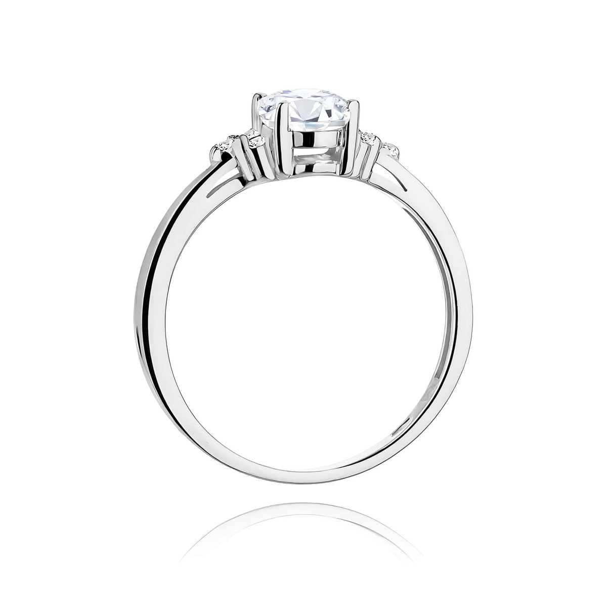 White Gold 14k(585) ring with 0,70ct and 0,052ct lab diamonds. Is packaged in an elegant box, which is perfect for a gift.