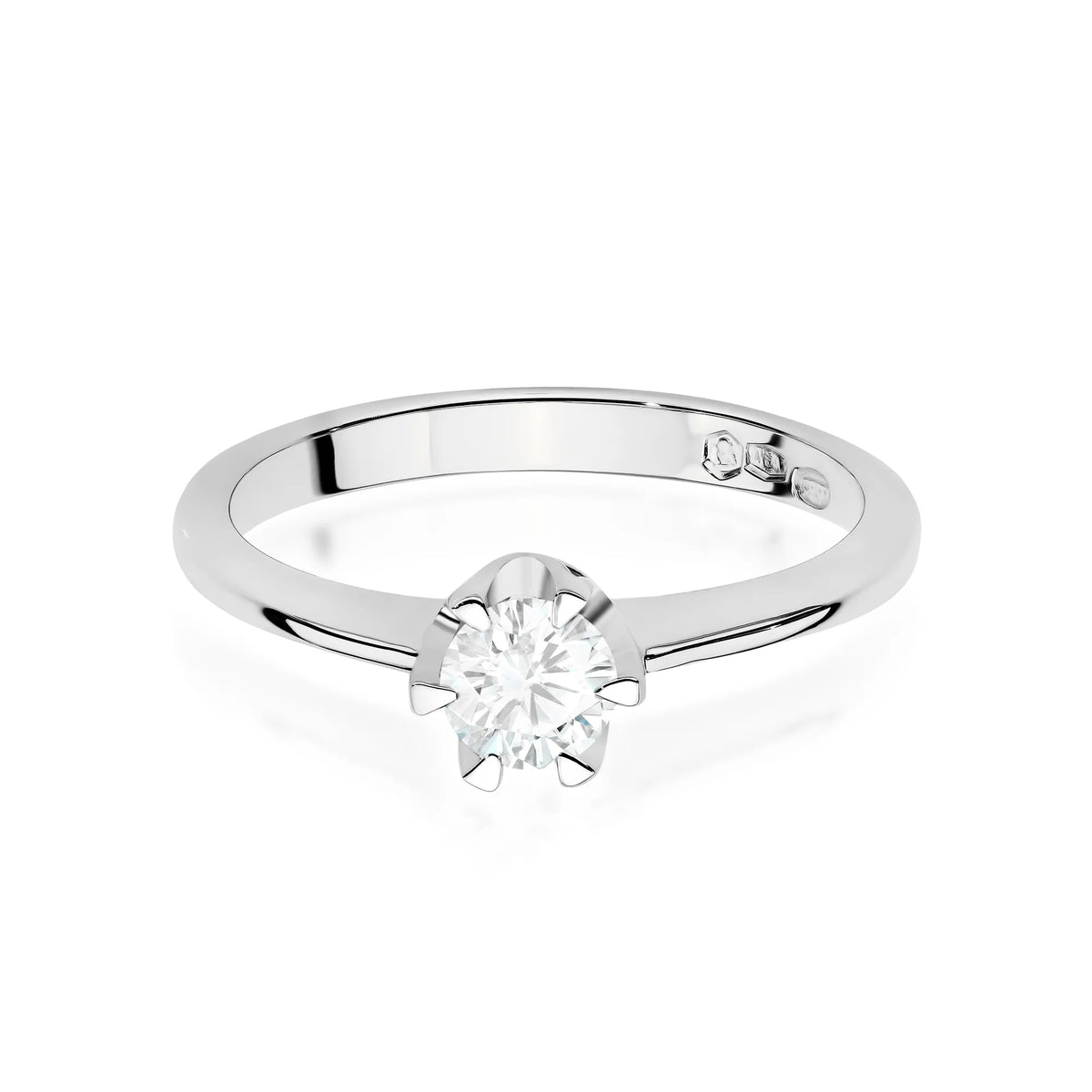 Ring aus 14-karätigem (585) Weißgold mit 0,50 ct Diamant. Wird in einer eleganten Schachtel geliefert, die sich perfekt als Geschenk eignet.