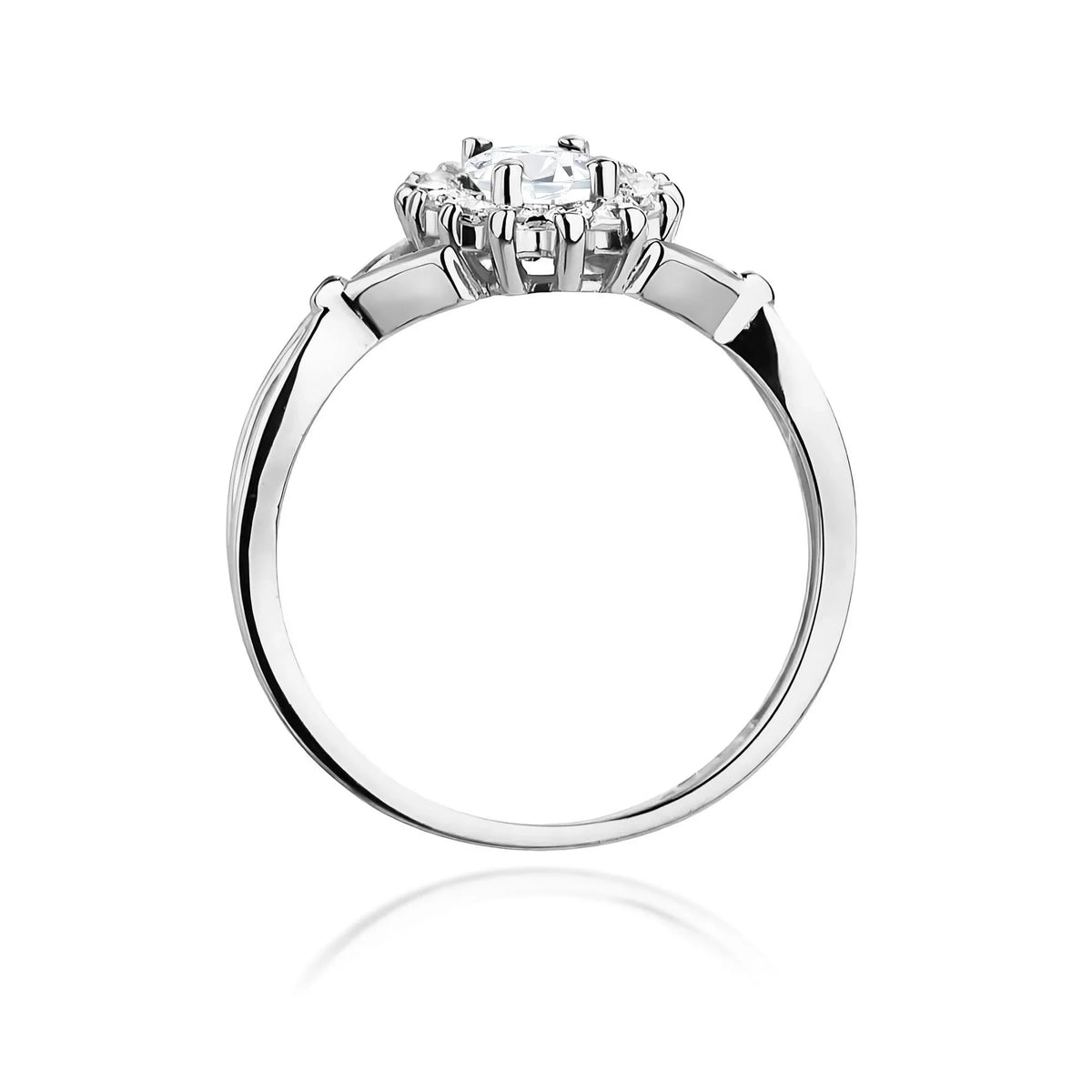 Lab-grown Diamond Engagement Ring in 585 White Gold
