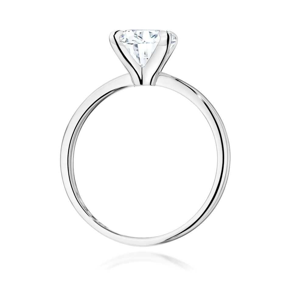White Gold 14k(585) ring with 2ct lab diamond.  Is packaged in an elegant box, which is perfect for a gift.