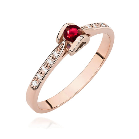 Ring aus 14 Karat Roségold mit 0,15 ct Rubin und 0,005 ct Diamanten. Verpackt in schwarzer Schachtel, Papier und Geschenktüte.