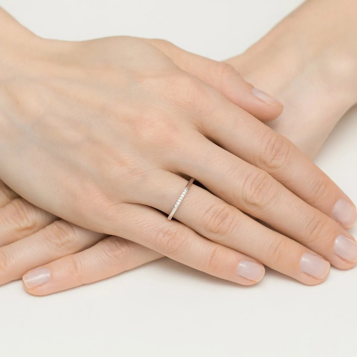 silver-ring-with-zirconia-ap003-925-s
