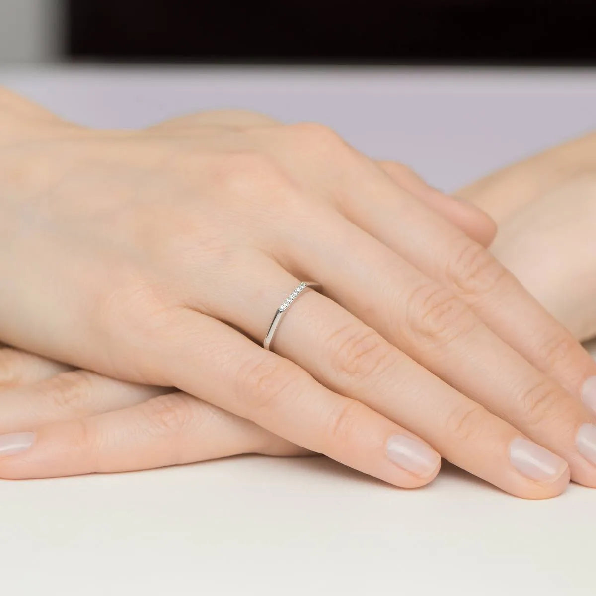 silver-ring-with-zirconia-ap003-925-s