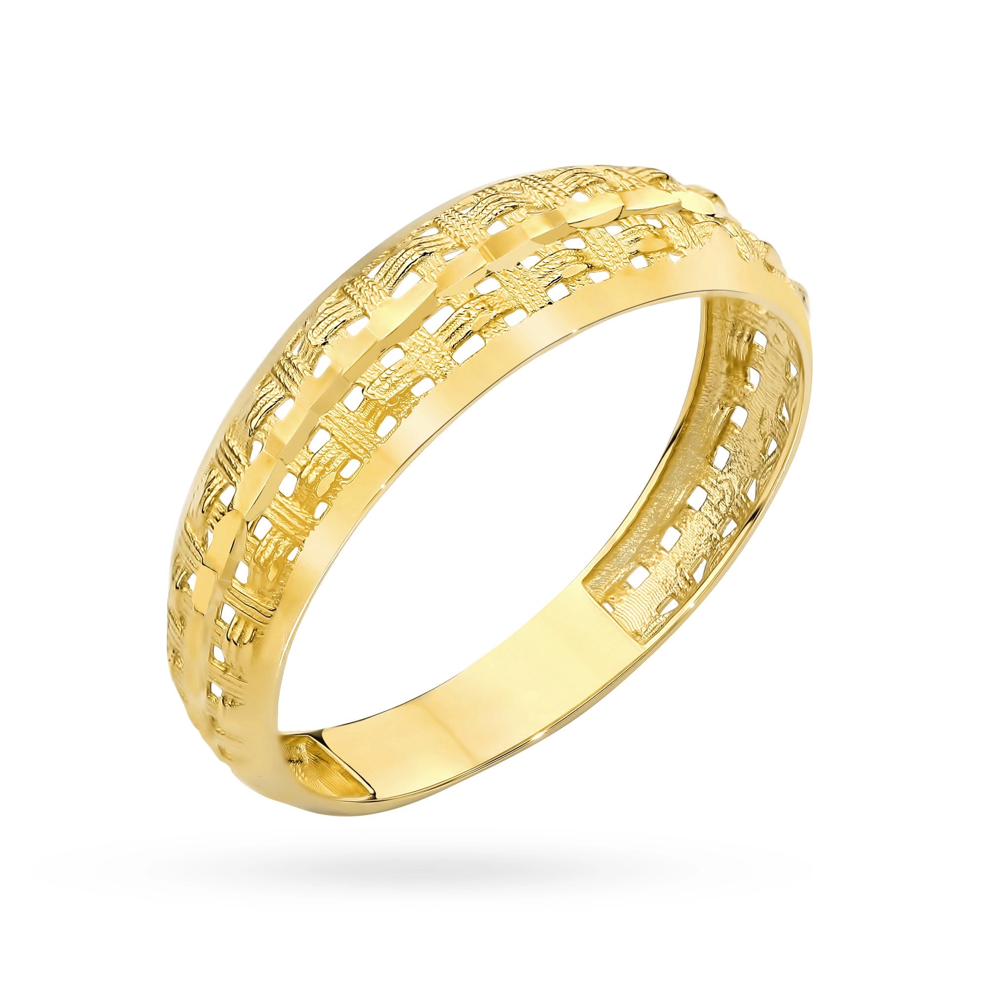 wide-gold-openwork-ring-ap092-585