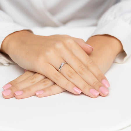 silver-ring-with-zirconia-ap126-925-bs