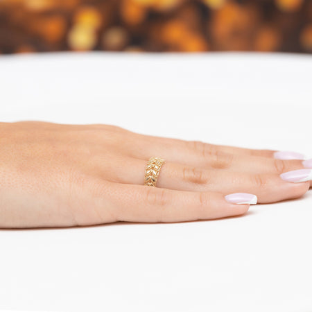 gold-ring-leaves-ap135-585