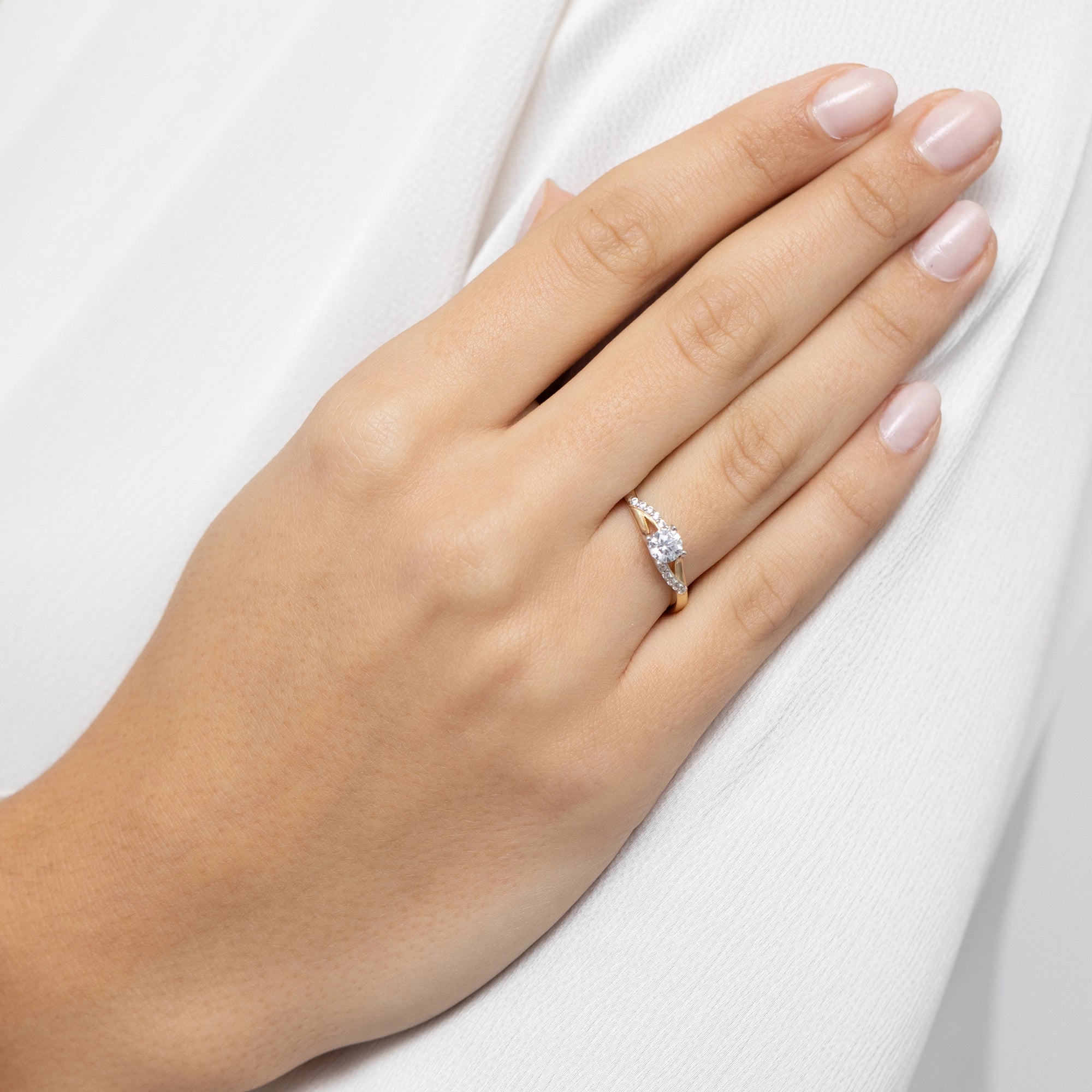 gold-ring-with-zirconia-waves-ap160-585-b