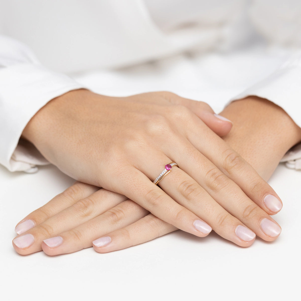 gold-ring-with-red-zirconia-waves-ap167-585-c