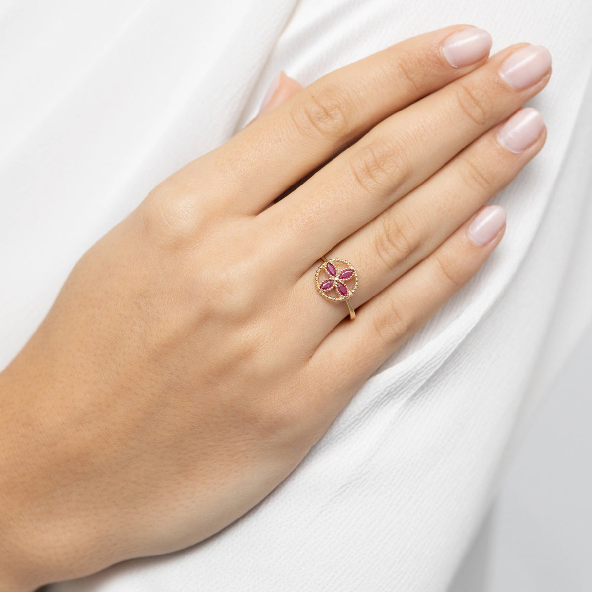gold-ring-with-red-zirconia-flower-ap190-585-c