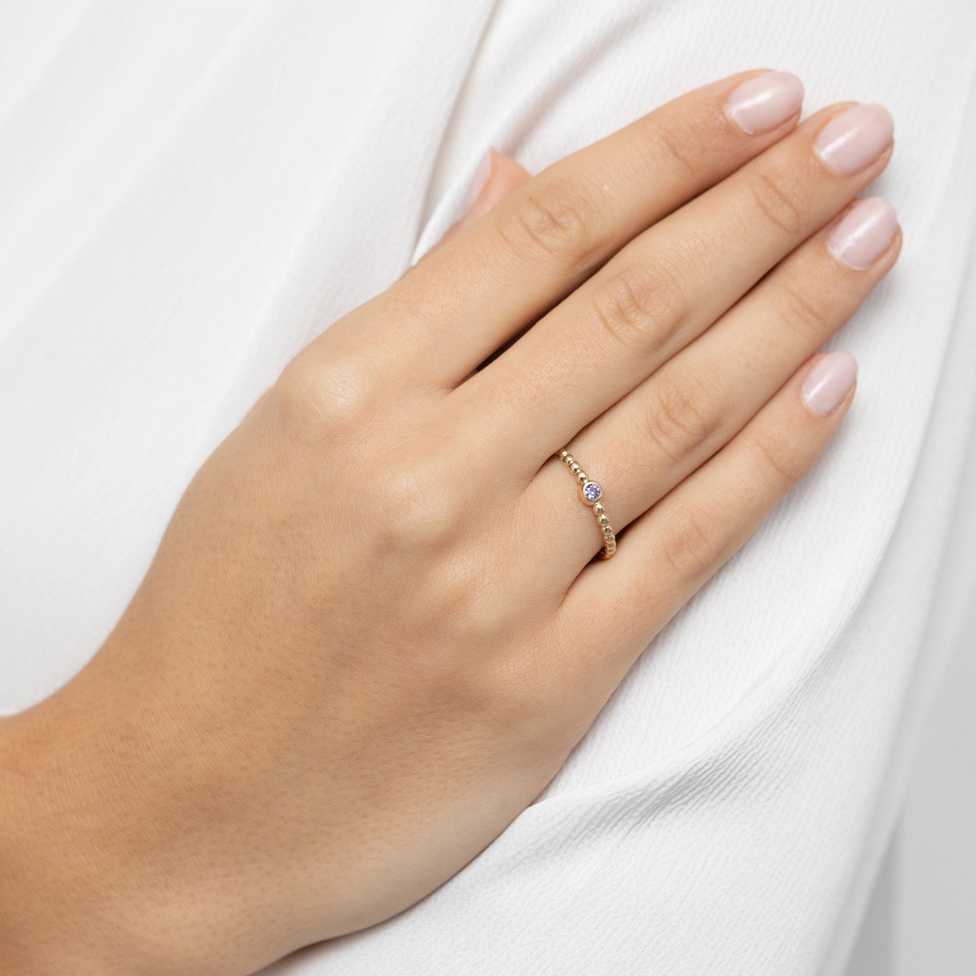 gold-ring-with-violet-zirconia-beads-ap191-585-f