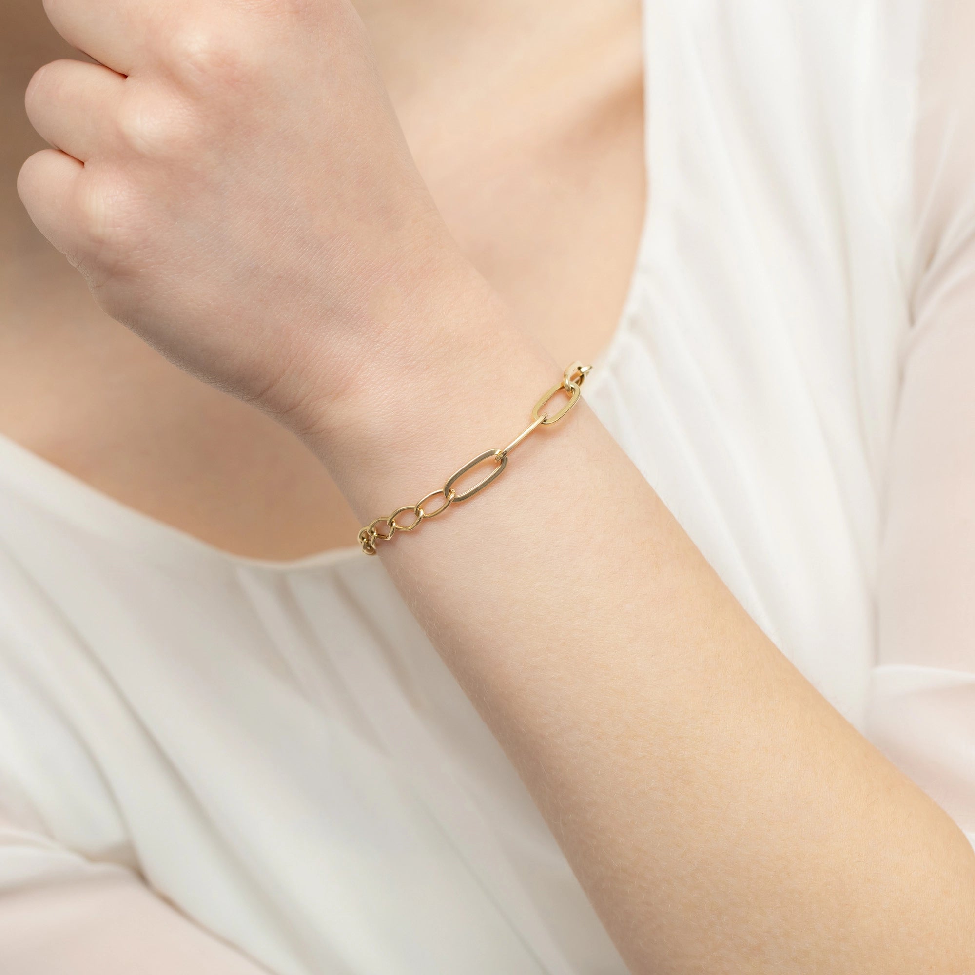 gold-bracelet-b-gw-448-585