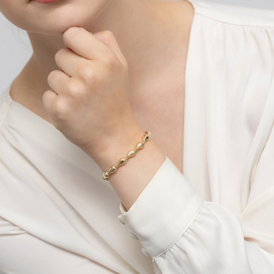 Gold-Tropfenarmband