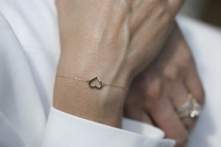 gold-bracelet-with-0-015ct-diamonds-b0008-diw-01