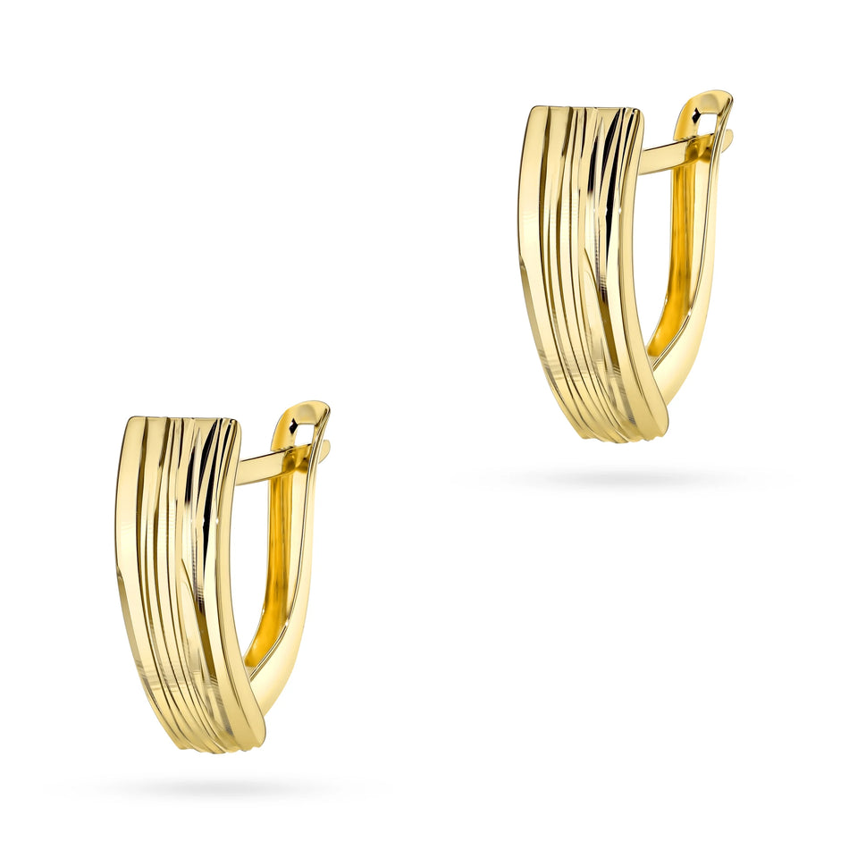 Yellow Gold Grooved Rectangular Earrings | 375 (9k) Yellow Gold English Clasp Earrings