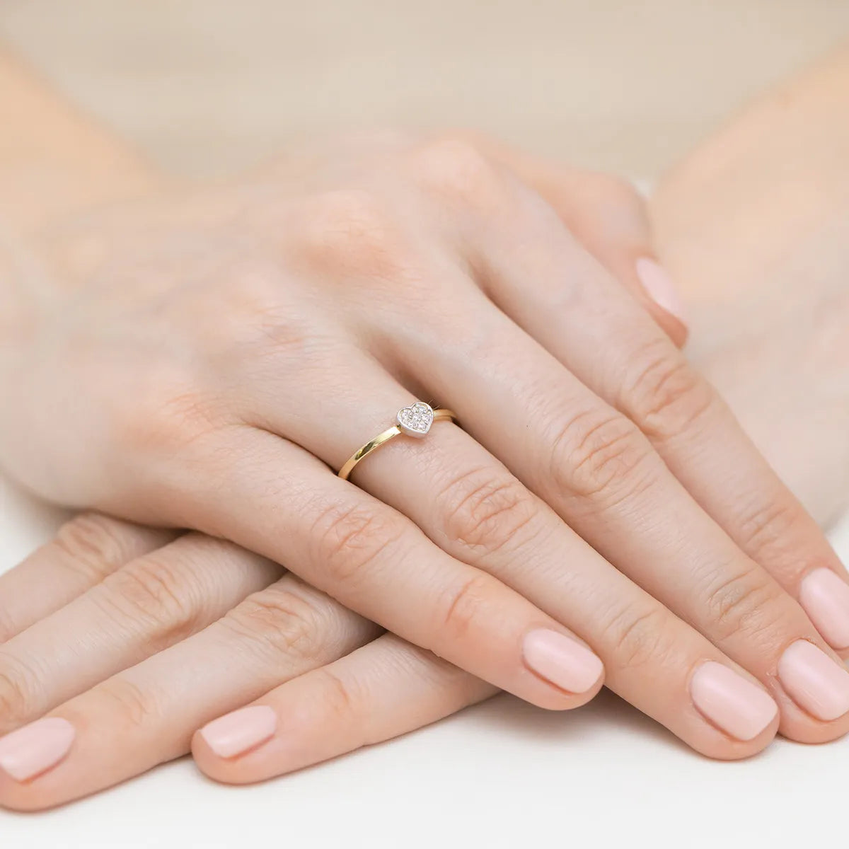 bague-en-or-avec-coeur-en-zirconia-ep067-333