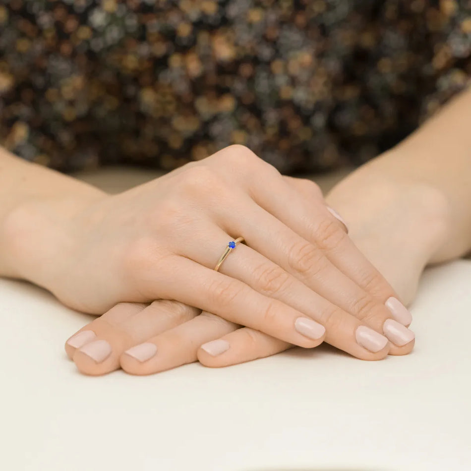 gold-ring-with-dark-blue-zirconia-ep080-333-g