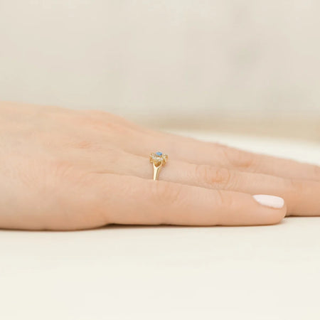 gold-ring-with-zirconia-flower-ep091-333-n