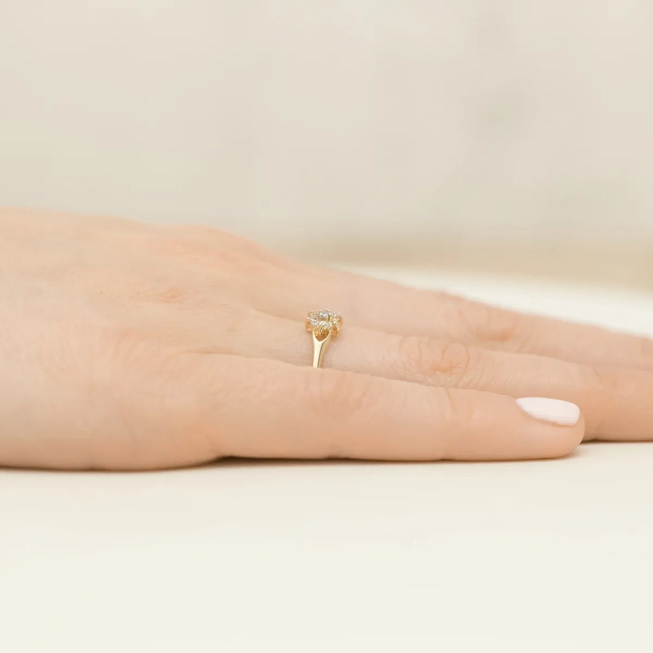gold-ring-with-zirconia-flower-ep091-333