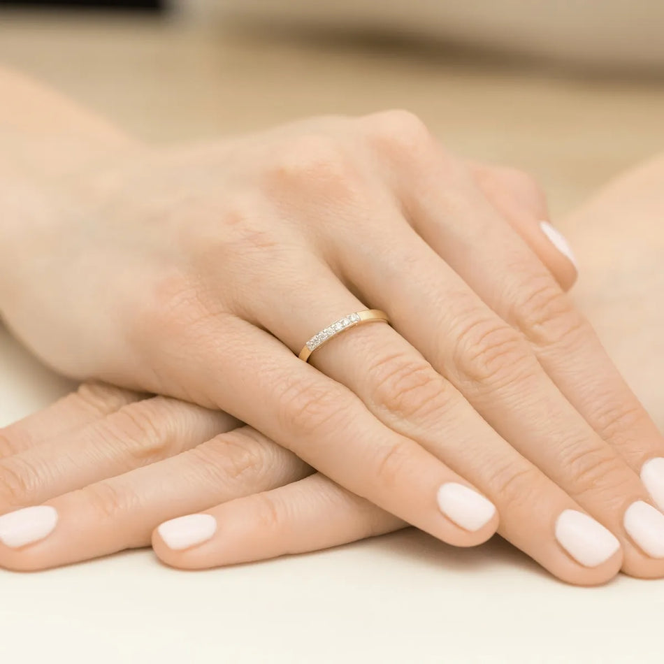 subtle-gold-ring-with-zirconia-ep096-333