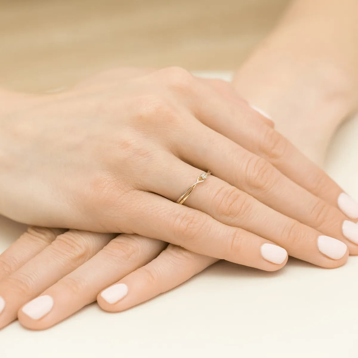 zweifarbiger Goldgeflecht-Ring mit Zirkonia EP097 333