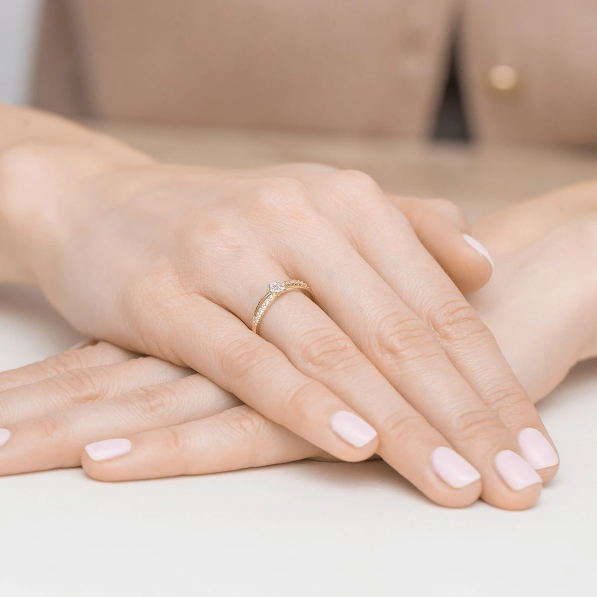 gold-ring-with-zirconia-flower-ep105-585