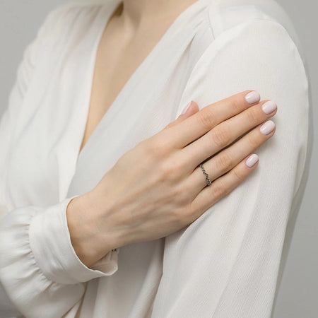 gold-ring-with-black-zirconia-zigzag-ep150-333-cz