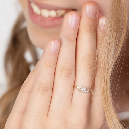 subtle-gold-ring-with-pearl-and-zirconia-ep155-333