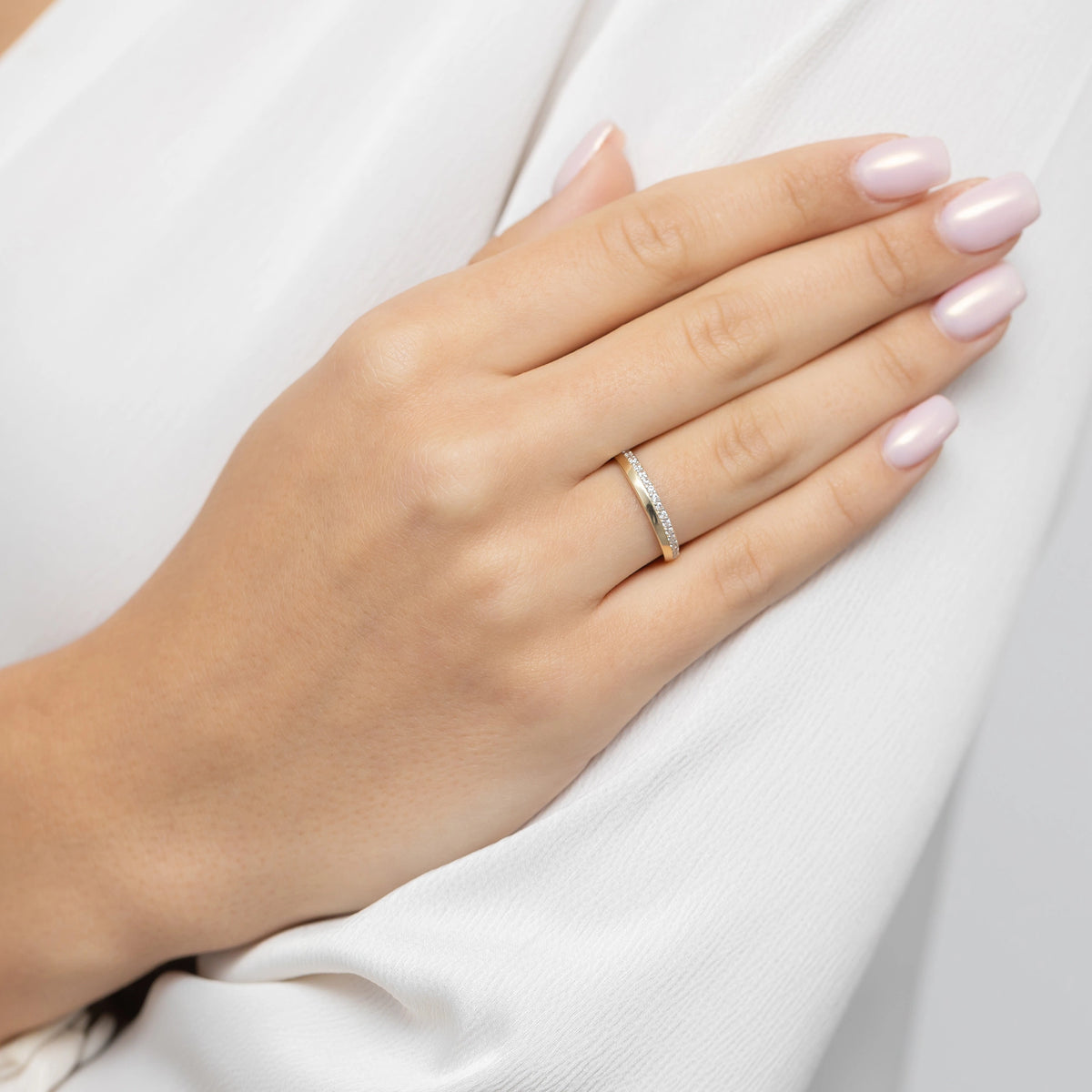 subtle-gold-ring-with-zirconia-ep167-333