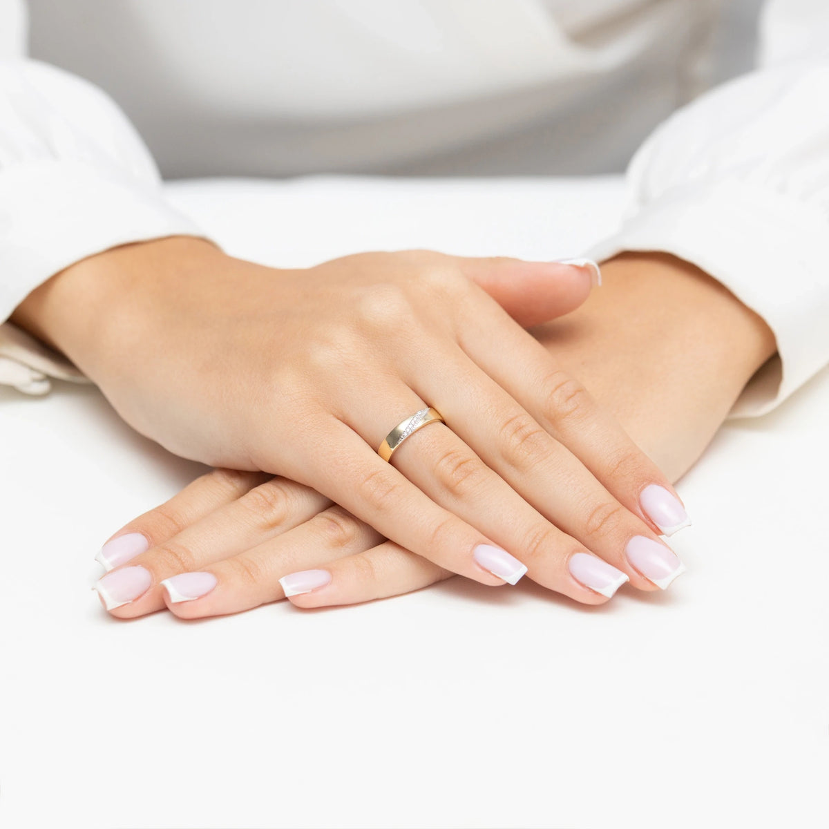 gold-ring-with-zirconia-ep176-585-b
