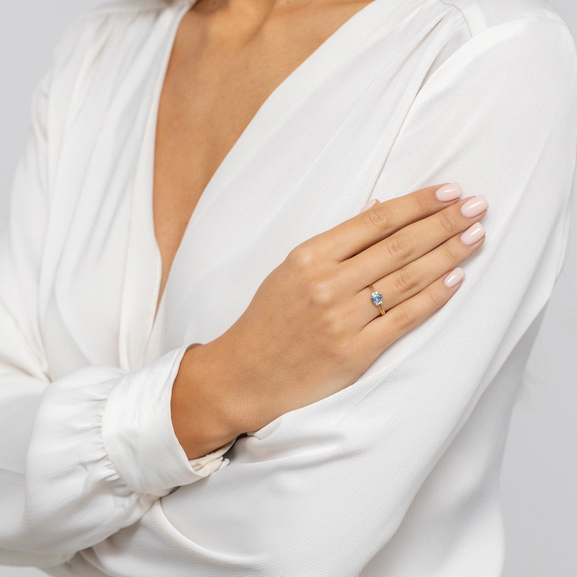 gold-ring-with-blue-zirconia-ep178-333-n