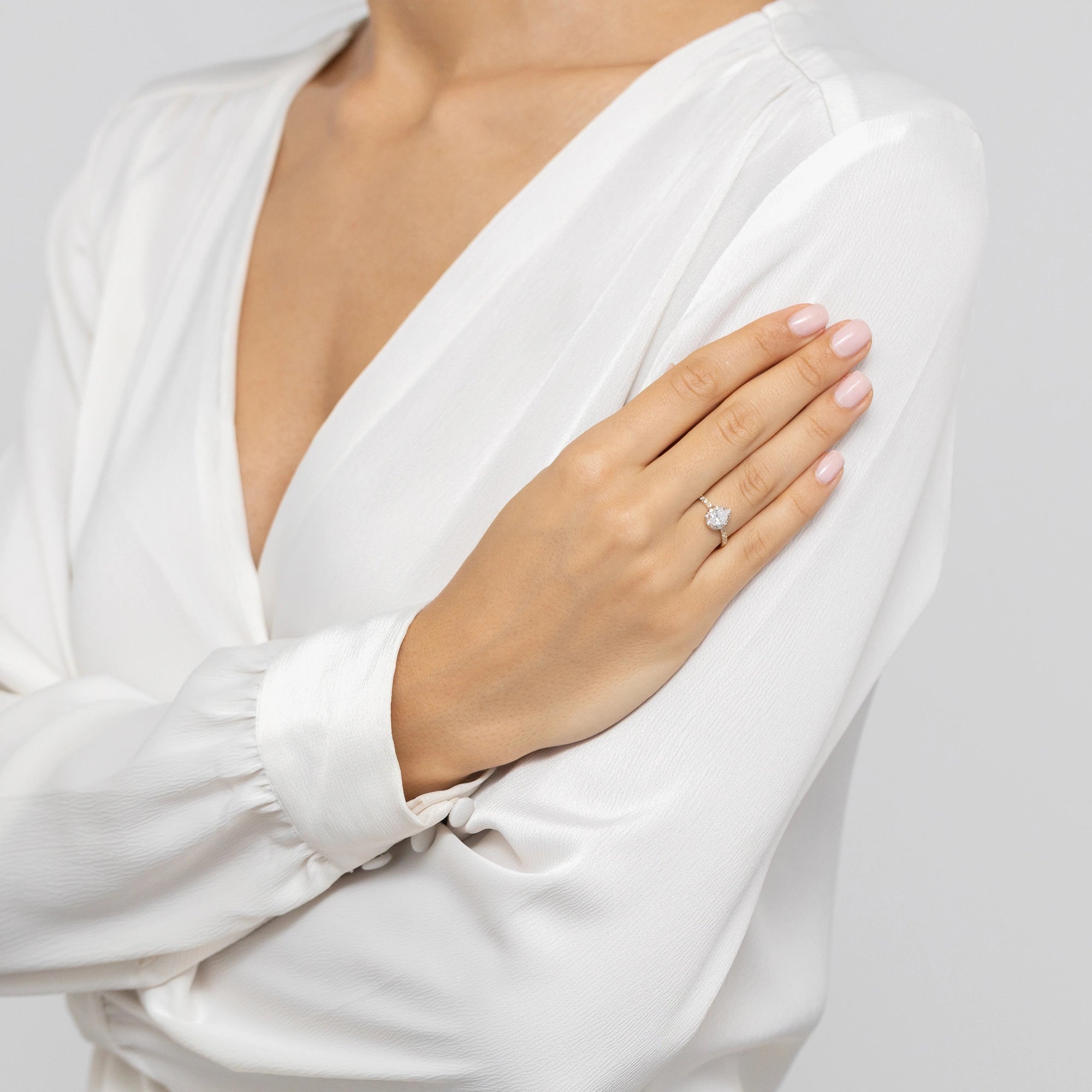 gold-ring-with-zirconia-drop-ep202-333-b