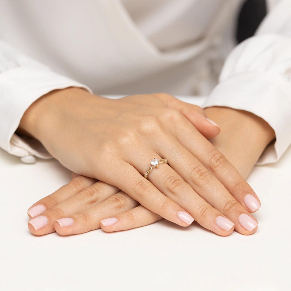 gold-ring-with-zirconia-heart-ep203-333-b