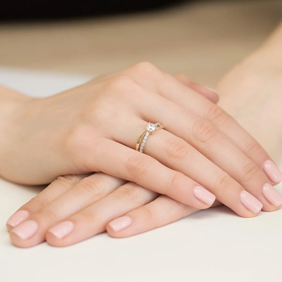 gold-ring-with-zirconia-ep026-333