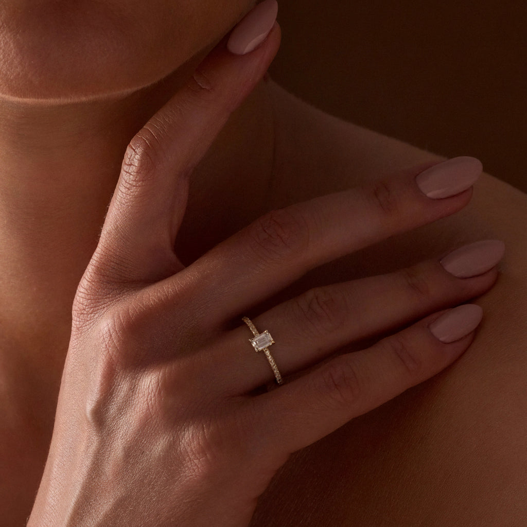 Bague de fiançailles en or rose 14 carats (585) - Gremari Seven Desire avec diamant cultivé en laboratoire de 1,00 ct, taille émeraude