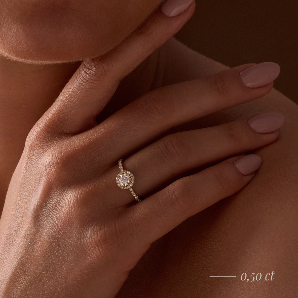 Gremari Seven Icon zásnubní prsten z bílého zlata s 0,15 ct lab-grown diamantem – Round/Brilliant