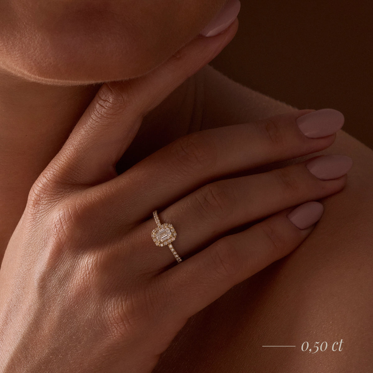 Rose Gold 14K (585) Engagement Ring - Gremari Seven Icon with 0,15ct Lab Grown Diamond, Emerald Cut
