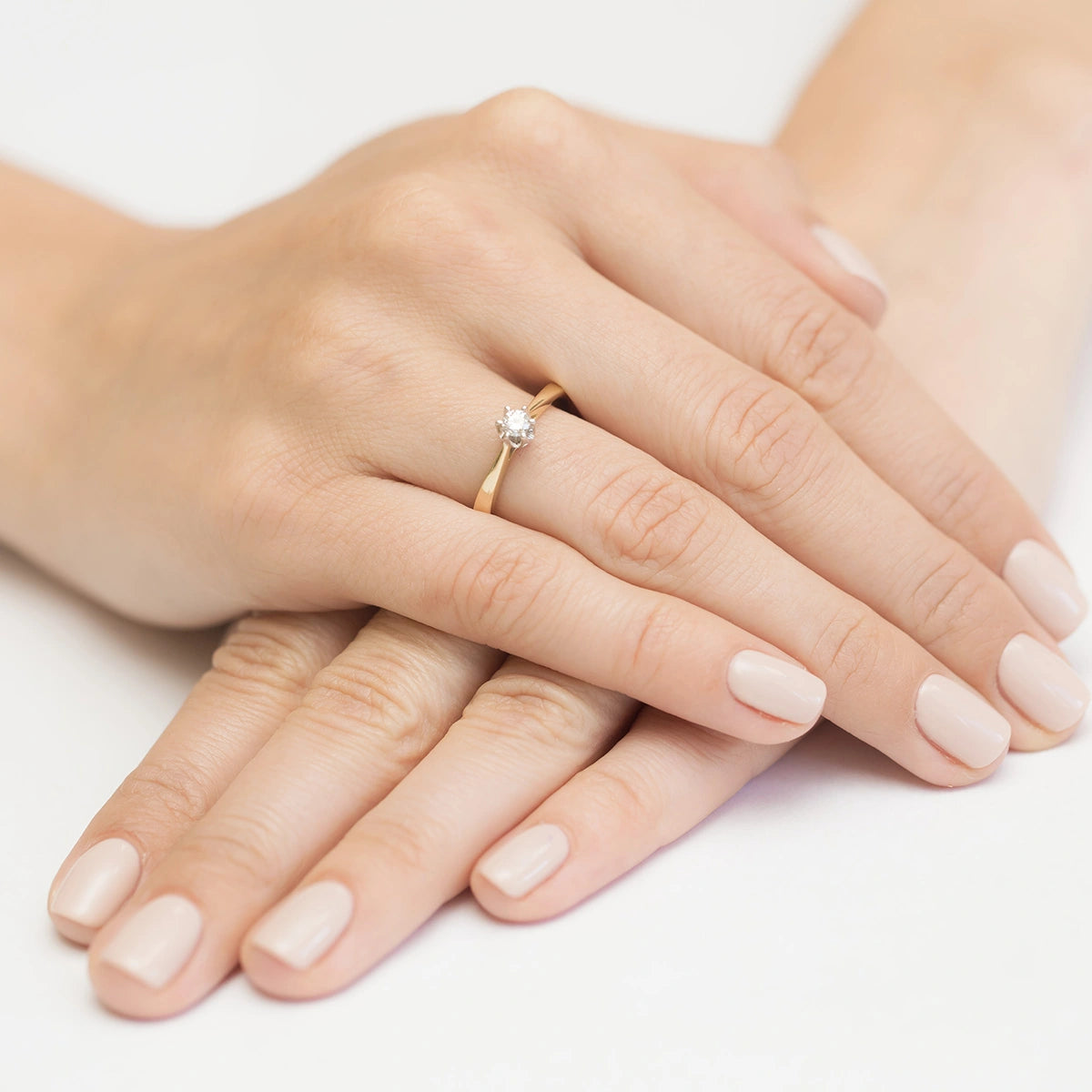 zlatý-prsteň-s-diamantom-0-12ct-w0295-diw-01