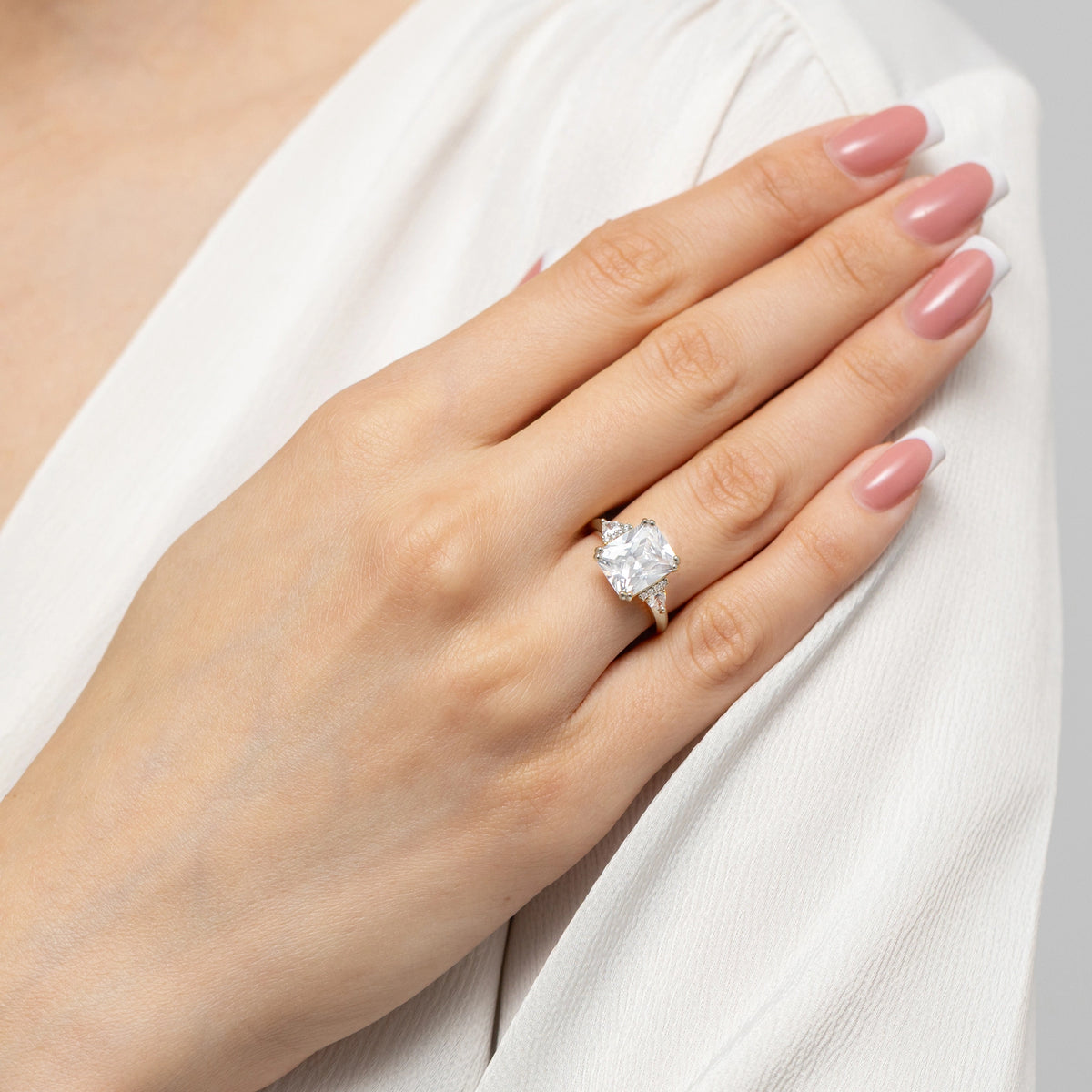 silver-ring-with-zirconia-jp075-925-bs