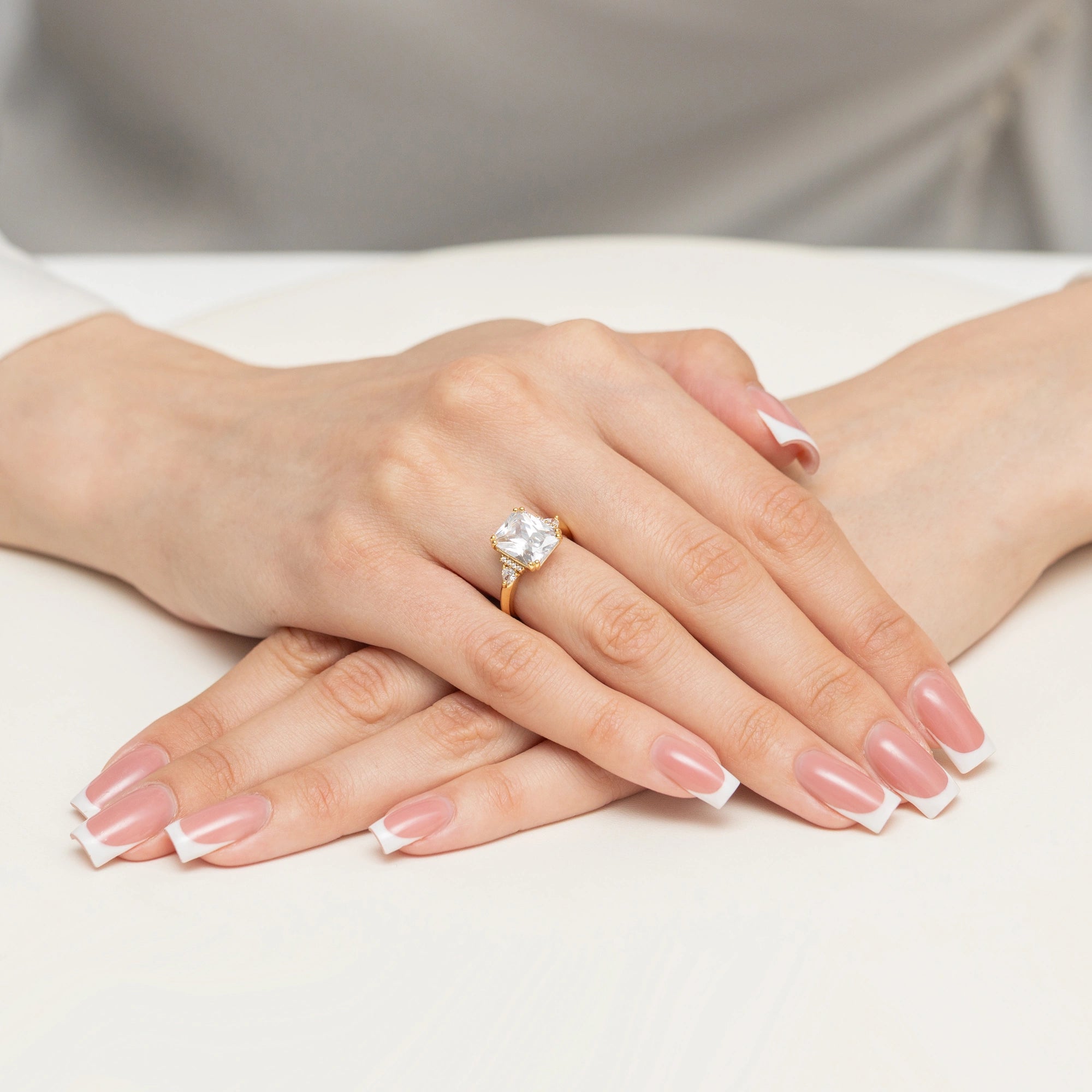 silver-ring-with-zirconia-jp075-925-bz