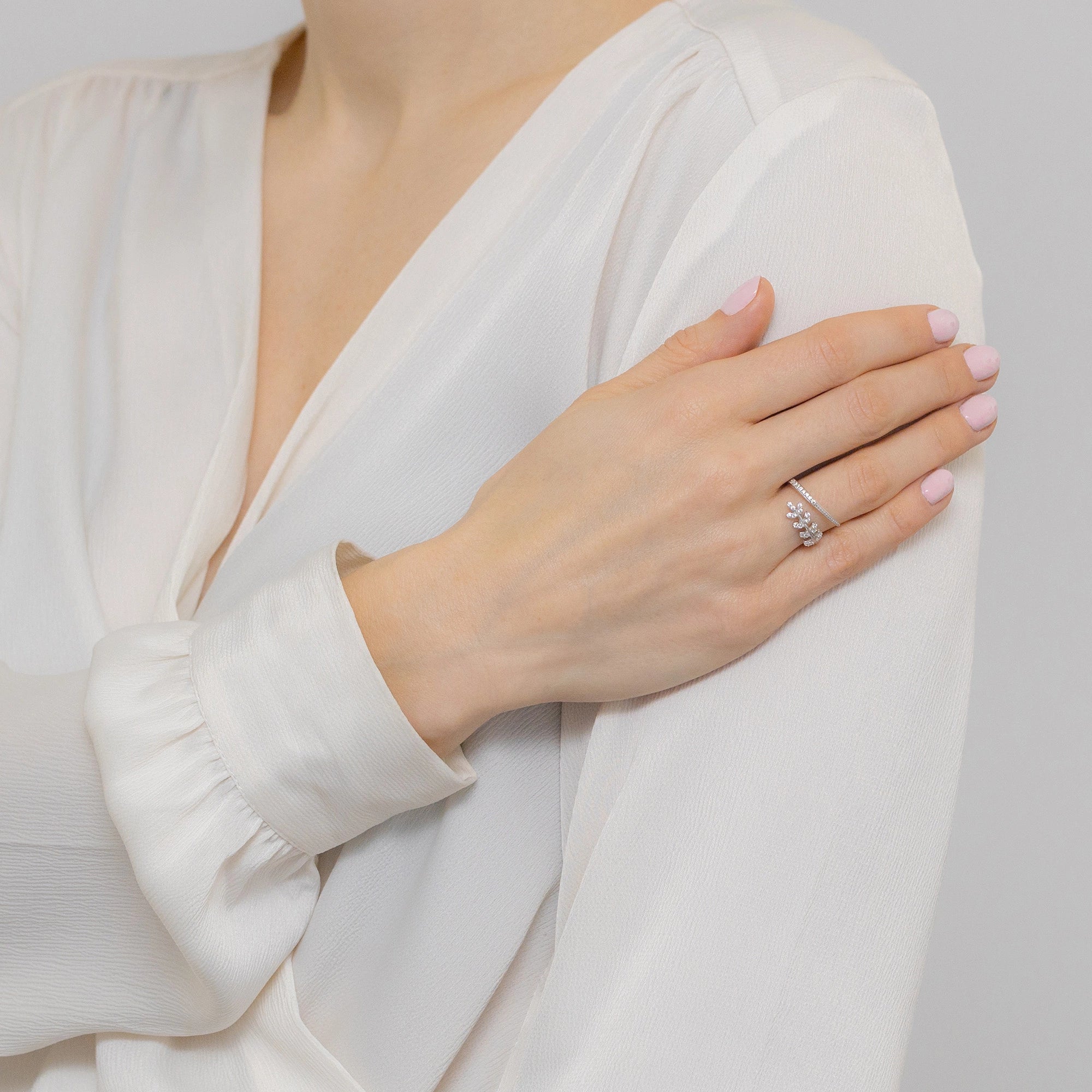 silver-ring-with-zirconia-jp076-925-bs